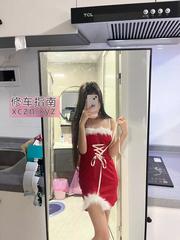 腼腆巨臀招财猫