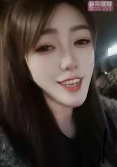 锡林郭勒短裙小骚逼柒柒