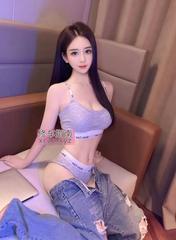 身材逼紧的尤物