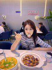 丝足小脚乳嫩粉白嫩妹纸