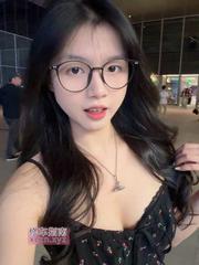 能服务好的小尤物