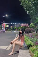 黑丝混血脸骚熟女