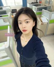 久违的骚妹白虎