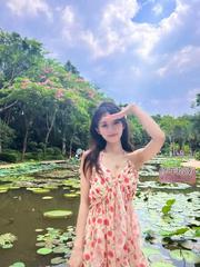 知性魅惑小胖妹