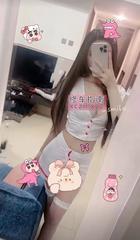 高挑白裙马达臀