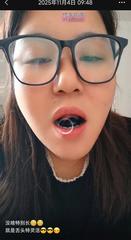 能足交的小小胖妹